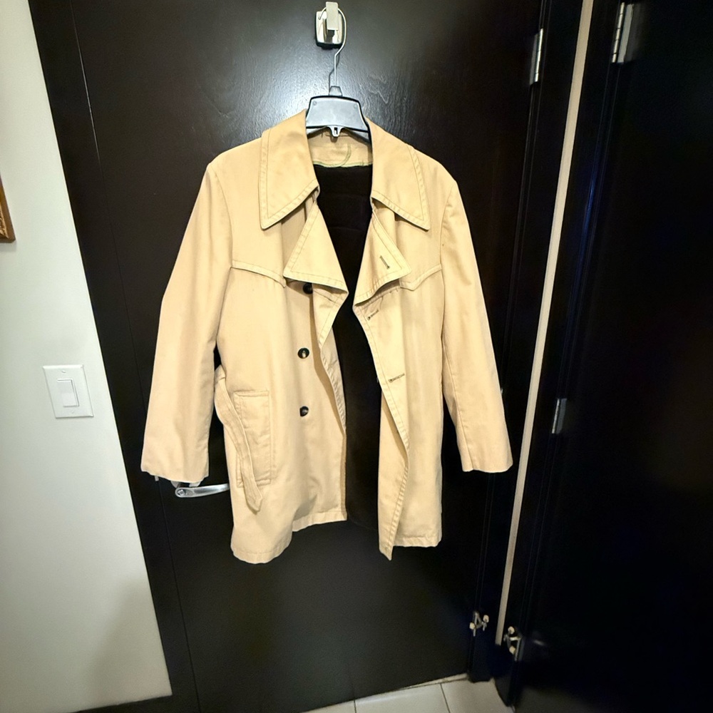 Men's Beige Trench Coat Jacket - Classic Lightweight Overcoat